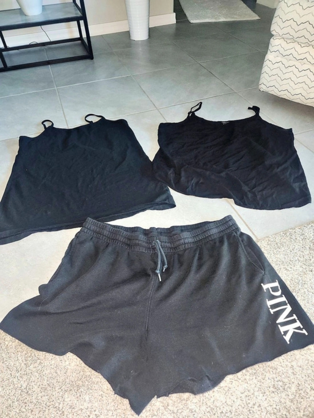 Xxl Victorias Secret Pink Shorts Foxy Cami Black Camisole & Shorts Set Size 3